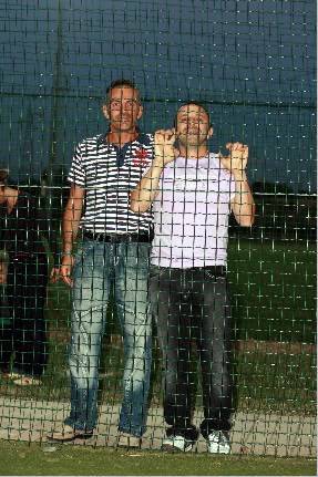 Szero tituli per loro